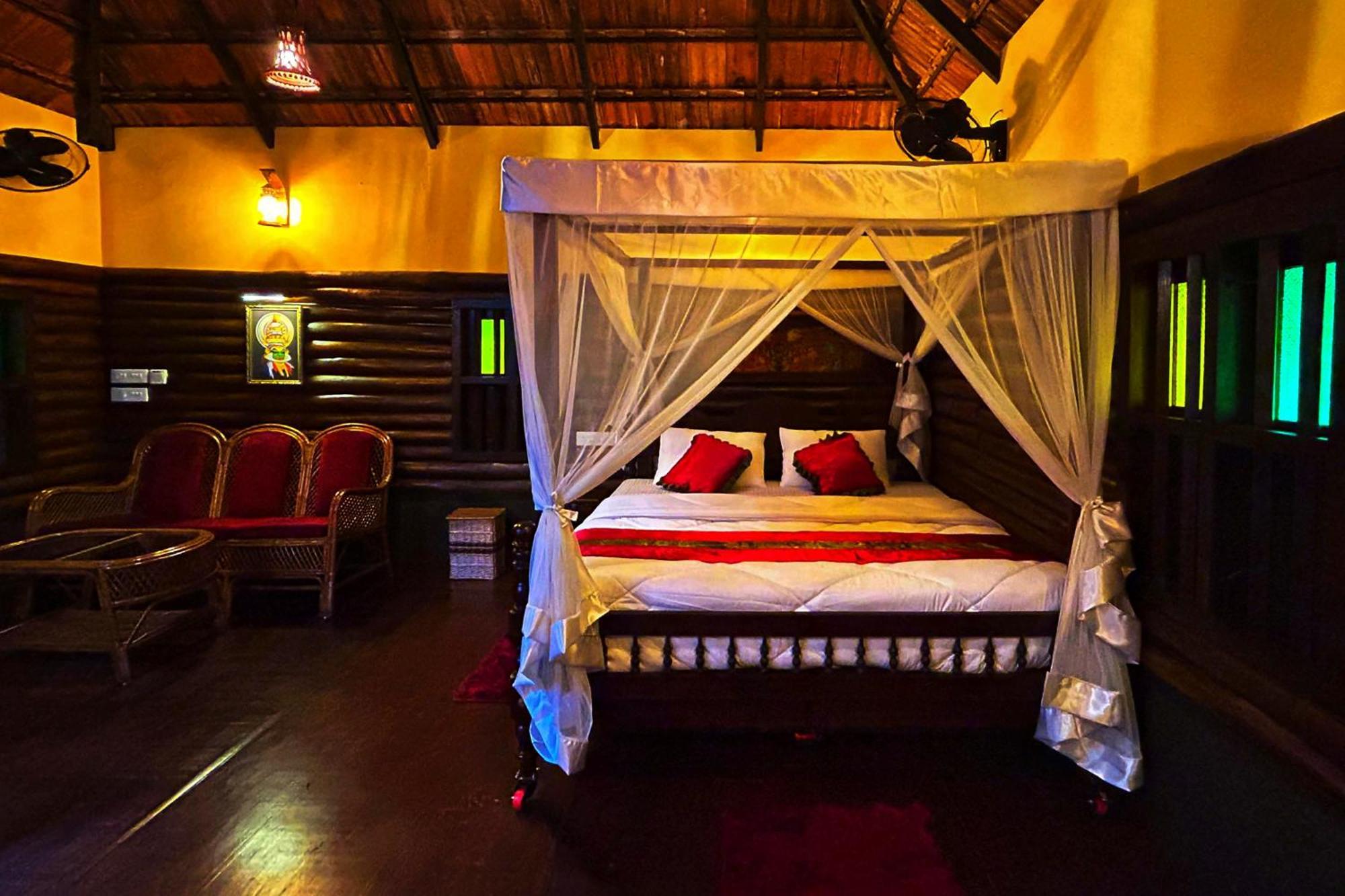 Greens Tree House & Wood House Sultan Bathery Esterno foto